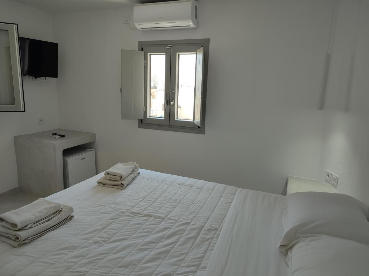 Thira Economy Rooms Fira  Esterno foto