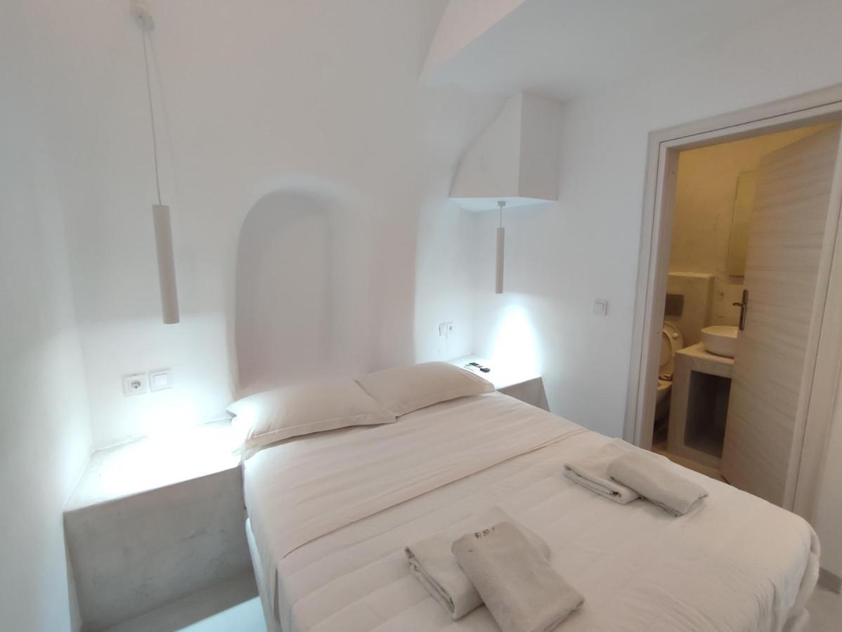 Thira Economy Rooms Fira  Esterno foto