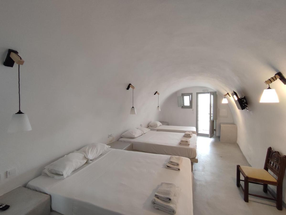 Thira Economy Rooms Fira  Esterno foto