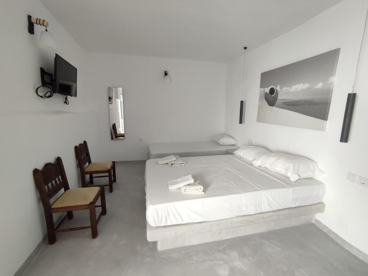 Thira Economy Rooms Fira  Esterno foto